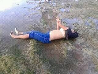 drown887_2.jpg