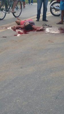 20-yo-girl-stabbed-ex-02.jpg