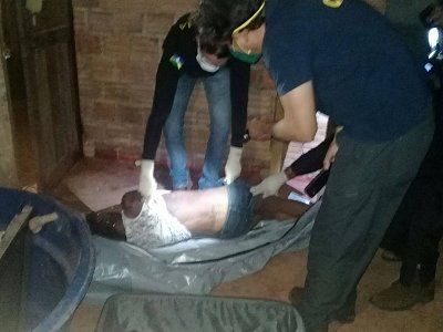 30-yo-woman-strangled-suitcase-05.jpg