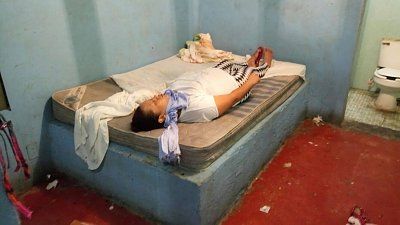 45-yo-woman-hanged-herself-01.jpg