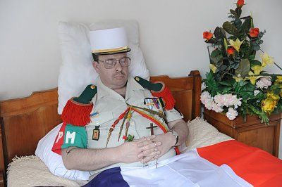 8321-20caporal-20chef-20d-c3-a9c-c3-a9d-c3-a9.jpg