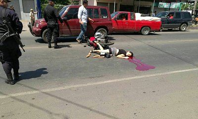 26-yo-woman-dead-motorcycle-accident-04.jpg