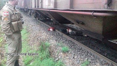 06-20-documentingreality.com-20-20suicide-20on-20train-20tracks.jpg