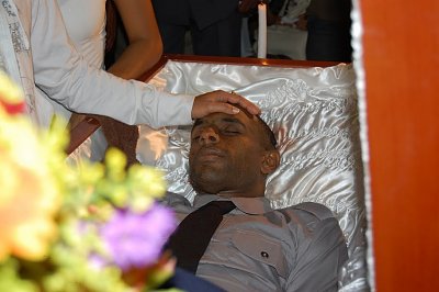officer-20open-20coffin-2022.jpg