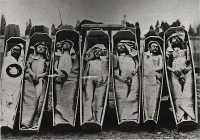 cadavres-de-communards1.jpg