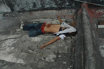 pants-down-dead.jpg