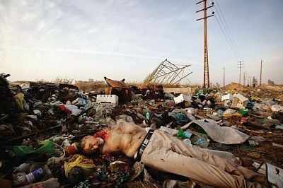 victim-sectarian-violence-iraq-2007.jpg