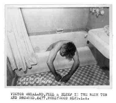 BATHTUB.JPG