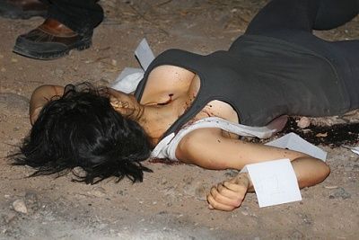 11847-hot-girl-executed-drug-dealing-boyfriendbig0.jpg