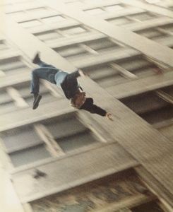 fallingtopofbuildintmau3.jpg