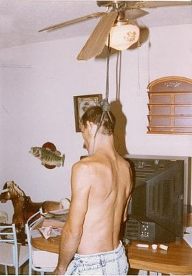 fanhanging1.jpg