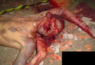 head-impalement-brutal-01-500x345.jpg