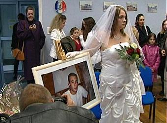 mariage-posthume.jpg
