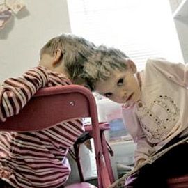 conjoinedtwins2701129-thumb-270x270.jpg