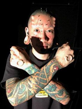 bodymodifications_implants_spikes.jpg