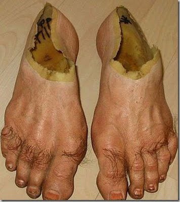 Weirdest-Shoe-Ever-Made-18.jpg
