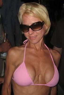 1265087146_ugly_newport_boobs.jpg