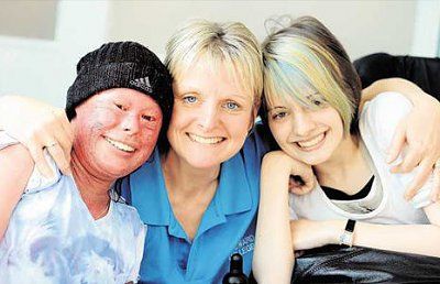 nelly-lynn-hartopp-care-manger-hereward-college-one-her-best-friends-claire-mille.jpg