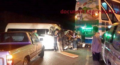 590771d1417697716-accident-victim-bus-v-van-thailand-leg2.jpg