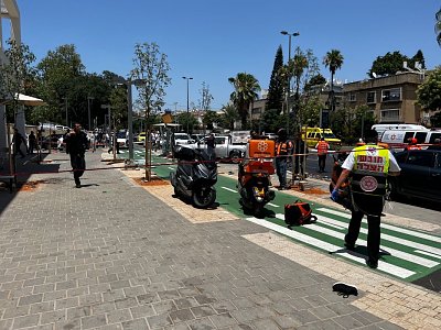 pinchas-rosen-street.jpg