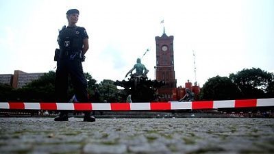 vor-dem-roten-rathaus-berlin-wurde-ein-mann-erschossen.jpg