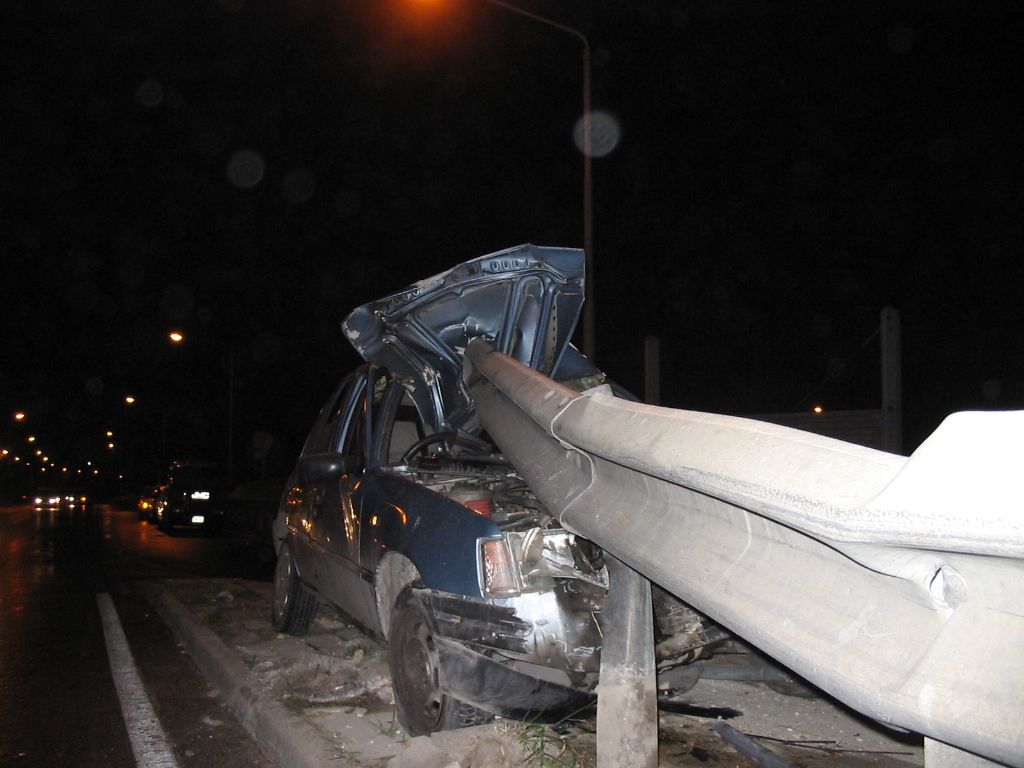 peugeot vs guardrail 2.jpg