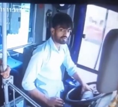 bus1.jpg