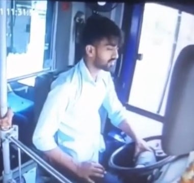 bus2.jpg