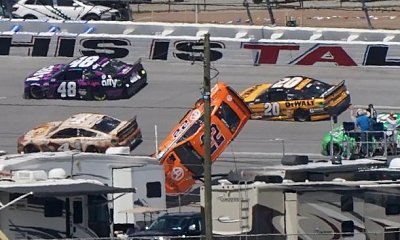 joey-20logano-20flip-20-20copy.jpg