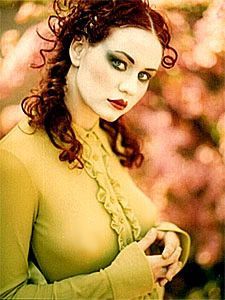 Artists-Nadja2.jpg