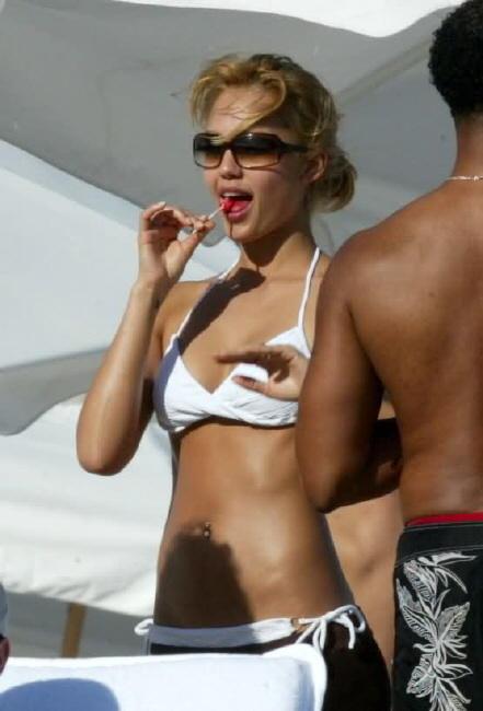 jessica alba18.jpg