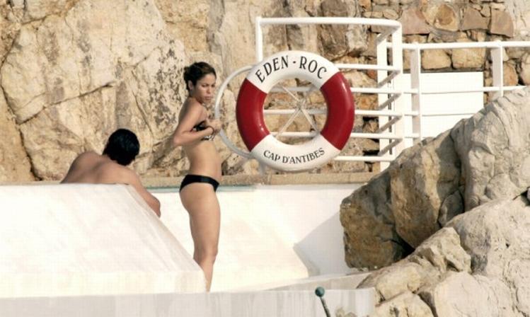shakira4.jpg