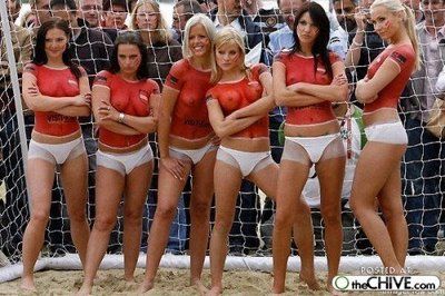 bodypaint-soccer-football-girls-15.jpg
