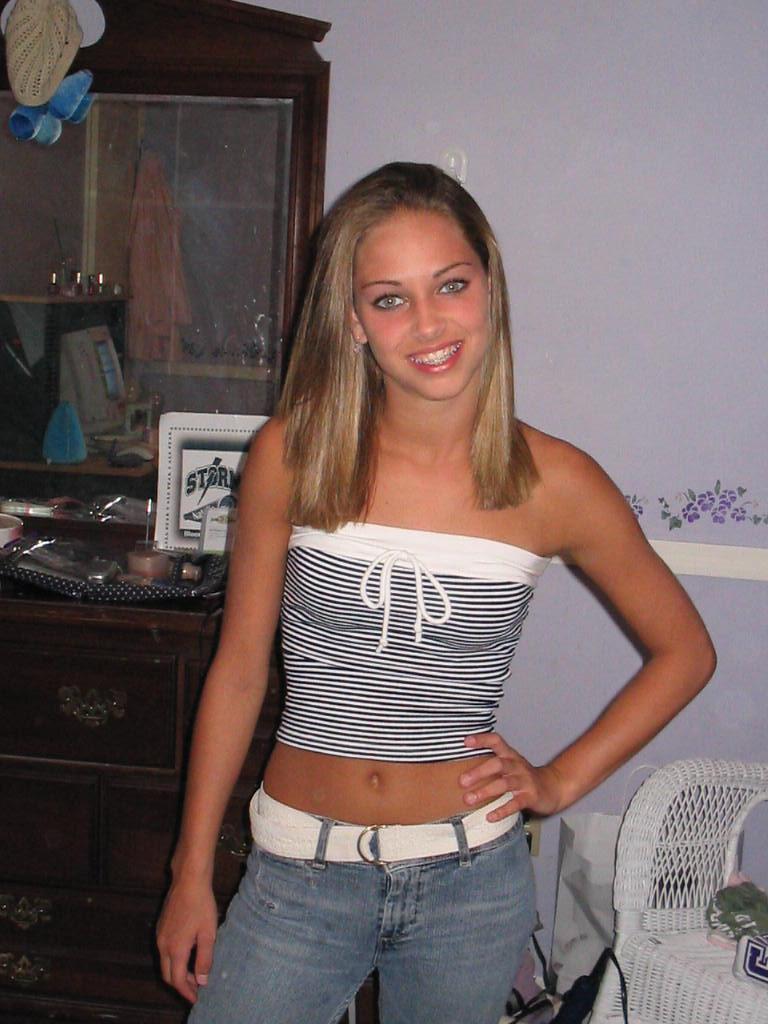 photobucket-hotties37.jpg