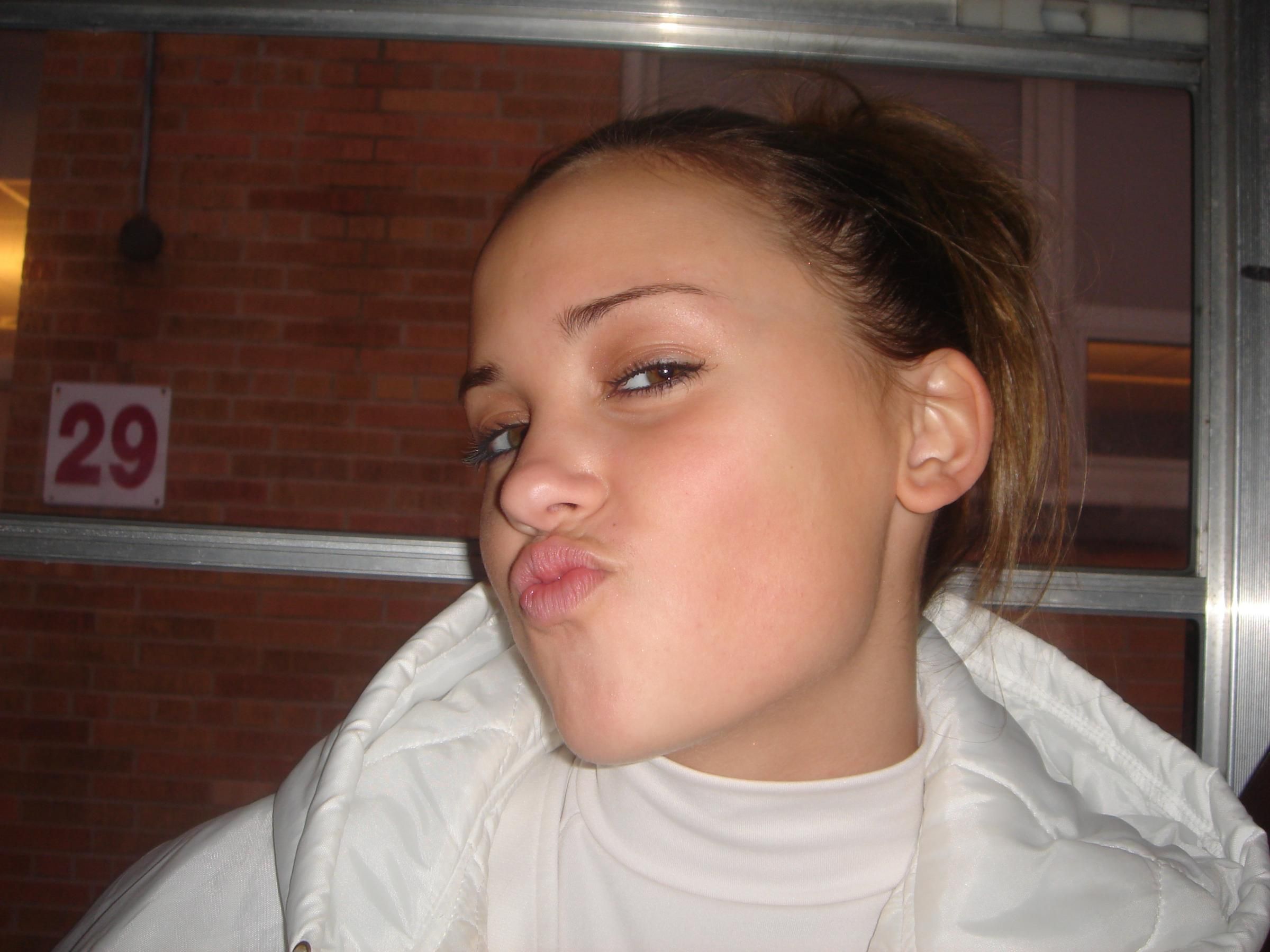 photobucket-hotties114.jpg