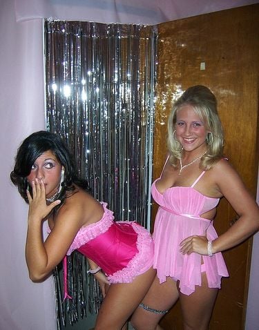 non-nude-teen-girls-2.jpg