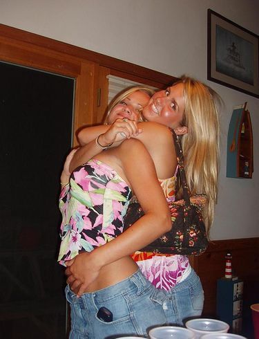 non-nude-teen-girls-101.jpg