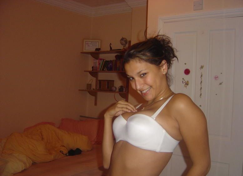 non-nude-girls-147.jpg