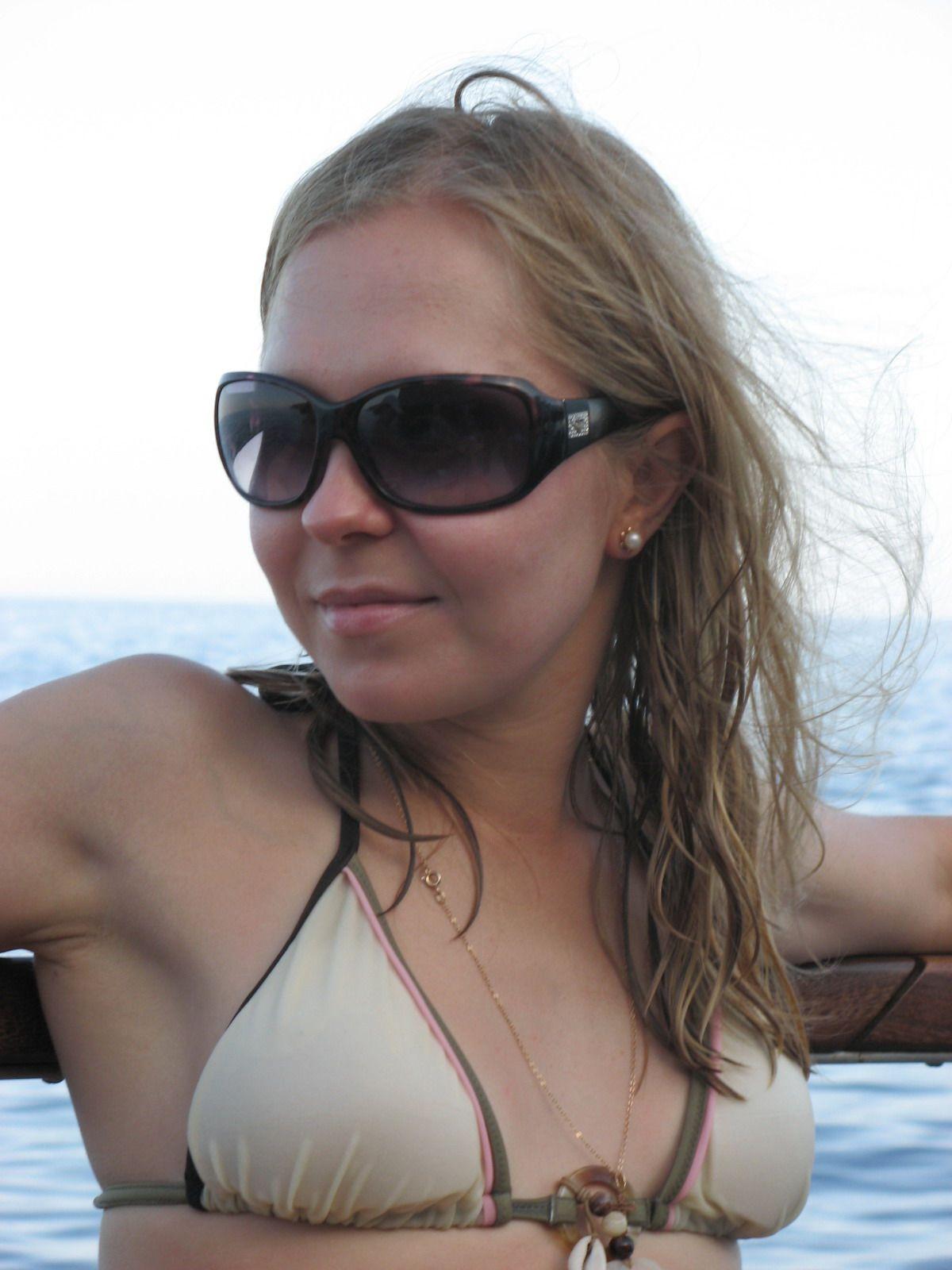 bikini-russian-girls010.jpg