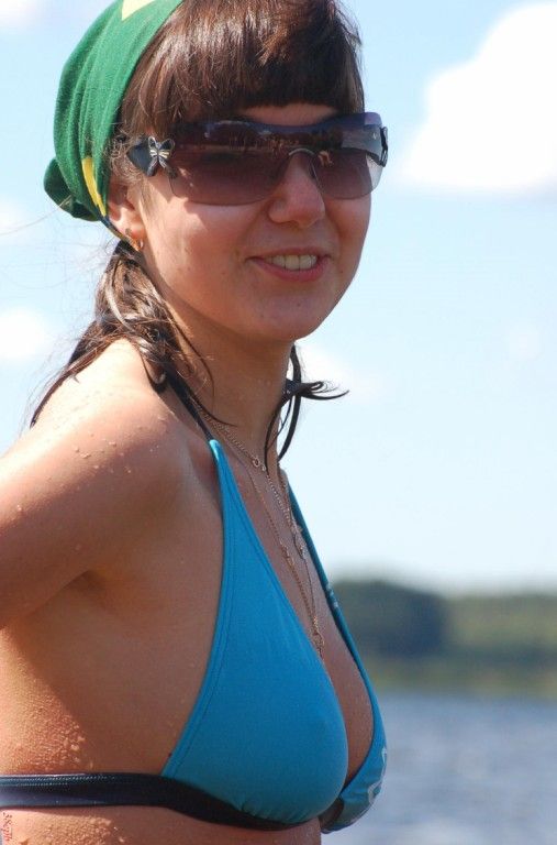rusian-bikini-candid-053 [1024x768].jpg