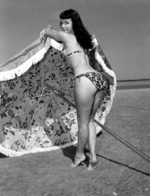 BettiePage121208e.jpg