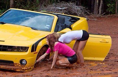 2girls1coupe-97367.jpg