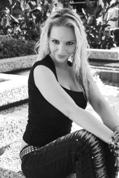 Francine%20Boucher,%20Echoes%20of%20Eternity.jpg