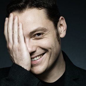 Tiziano+Ferro+tzname10.jpg