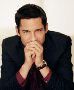 hot-list-Enrique-Murciano-2.jpg