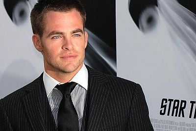 01_chris_pine.jpg