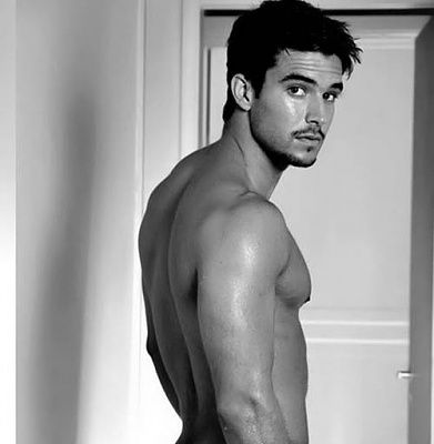 eye-candy-bernardo-velasco-4.jpg
