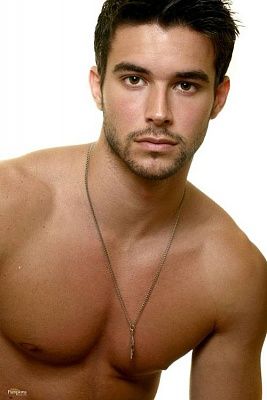 eye-candy-bernardo-velasco-15.jpg