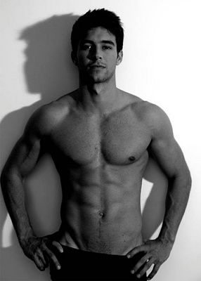 eye-candy-bernardo-velasco-20.jpg