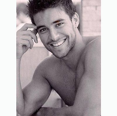 eye-candy-bernardo-velasco-28.jpg